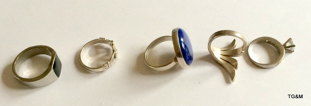 5 mixed silver rings - Image 2 of 3