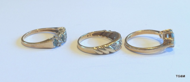 3 x 9ct gold ladies rings - Image 2 of 3