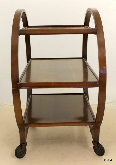Art Deco 2 shelf Trolley 79 x 69 x43cm
 
Condition report
Overall in very good condition, - Image 2 of 2