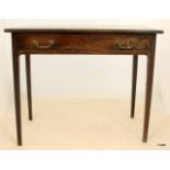 An Edwardian 1 drawer Mahogany writing table 72 x 89 x 43cm