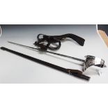 An ERII 1897 pattern officer's sword with straight dumbbell section blade, length approx 81cm,