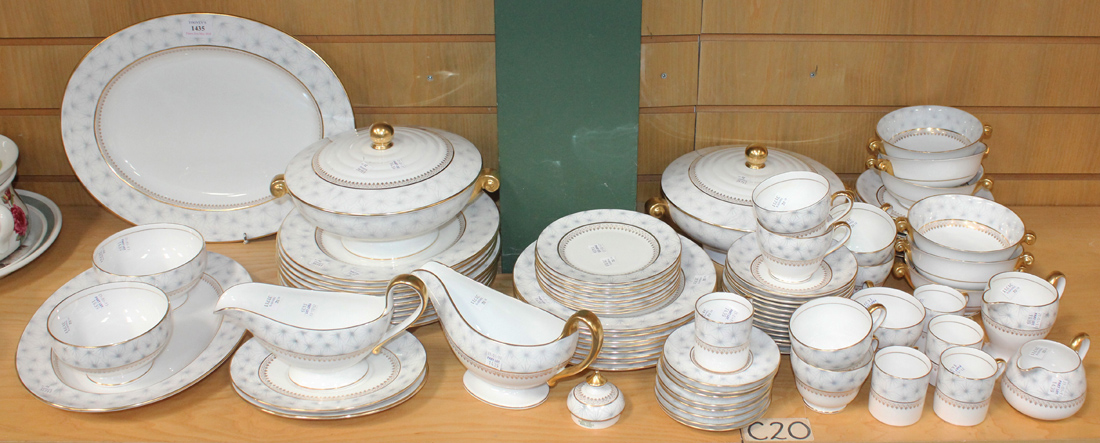 A Spode 'Thistledown' pattern part service, comprising two graduated platters, two tureens and