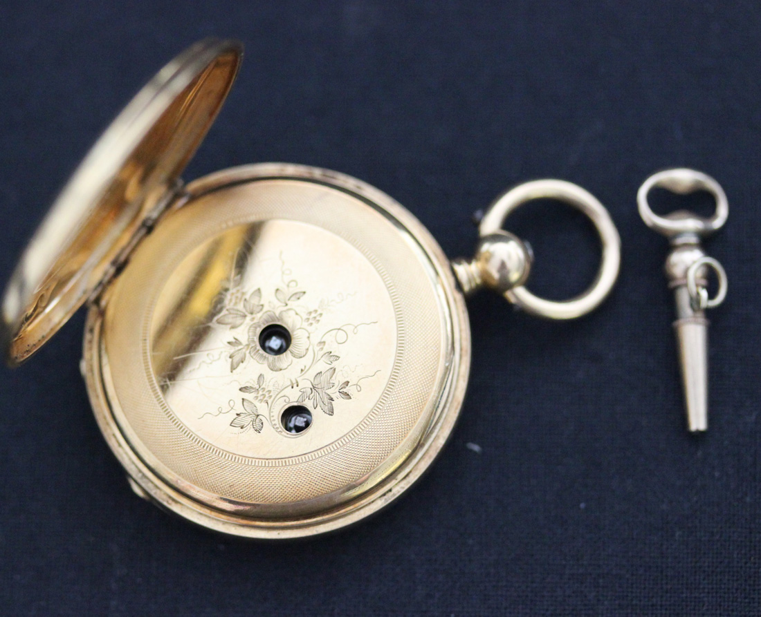 A gold keywind hunting cased lady's fob watch with an unsigned gilt jewelled lever movement, the - Image 2 of 6