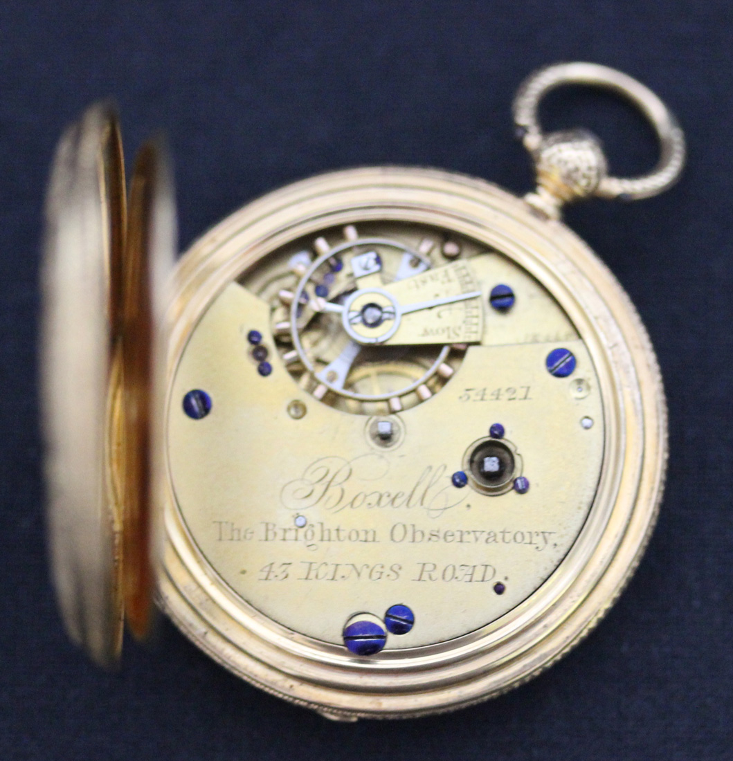 An 18ct gold and enamelled keywind hunting cased lady's fob watch, the gilt three quarter plate - Image 4 of 5