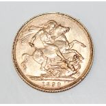 A Victoria Old Head sovereign 1899.