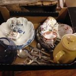 A box of mixed items to include china, glass and metalware