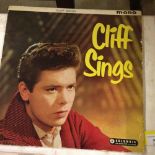 A Cliff Richard LP 'Cliff Sings' mono on the Columbia label. 33 SX1192 196?. Good condition.