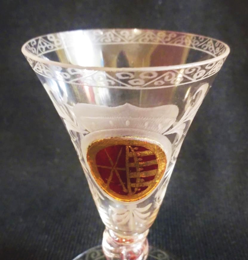 A 18th century Silesian wine/sherry glass c1720 with a ruby glass zwischengold medallion bearing the - Image 6 of 8