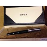 Shangai Fuliwen Gold Pen Company, KLXZ Model 103 fountain pen. Glossy black lacquered steel body