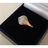 Hallmarked 9ct gold ladies ring with oval opal cabouchon, size R