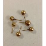 6 9ct gold stud earrings, total weight approx 1g.