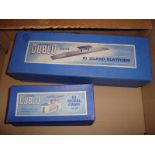 A Hornby Dublo D1 Island Platform and Signal Cabin (both boxed) G-VG in G-VG boxes.  (2)