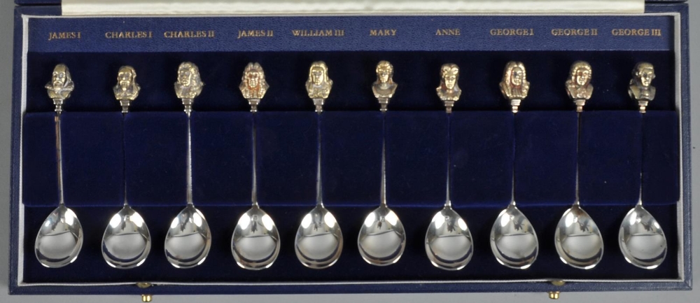 A boxed set of commemorative spoons entitled 'The American Royal Family 1607/1776', the ten spoons