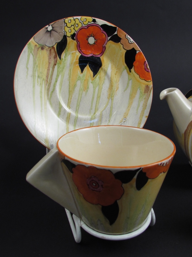 A Clarice Cliff Bonjour shape Lydiat pattern tea set for two consisting teapot, milk jug, sugar - Image 7 of 7