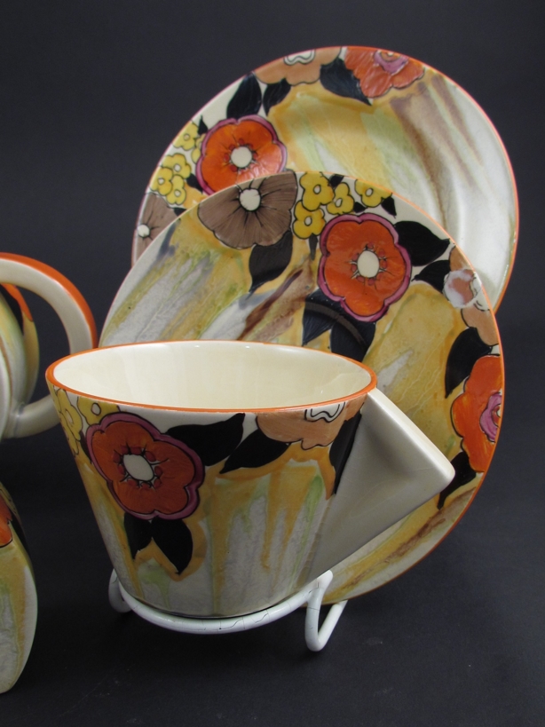 A Clarice Cliff Bonjour shape Lydiat pattern tea set for two consisting teapot, milk jug, sugar - Image 6 of 7