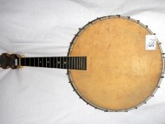 An American vintage 'Fairbanks' banjo
 
Condition
Stock number 42793
Both numbers match