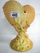 A Royal Worcester shell vase (approx. height 8" / 20.5cm)