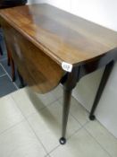 A Mahogany gate-leg table