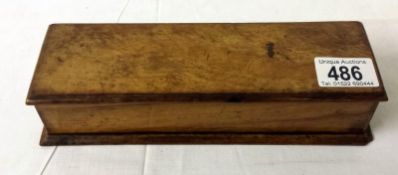 A Walnut ink well / desk box (approx. length 9 1/4" / 23.5cm)