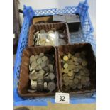 A large mixed lot of British coins inclu