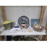 A mixed lot including Oriental bowl, Wad