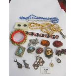 A mixed lot of costume jewellery