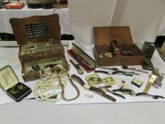 A mixed lot of watches and costume jewel