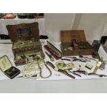 A mixed lot of watches and costume jewel