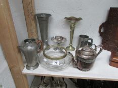 A mixed lot of silver plate including va