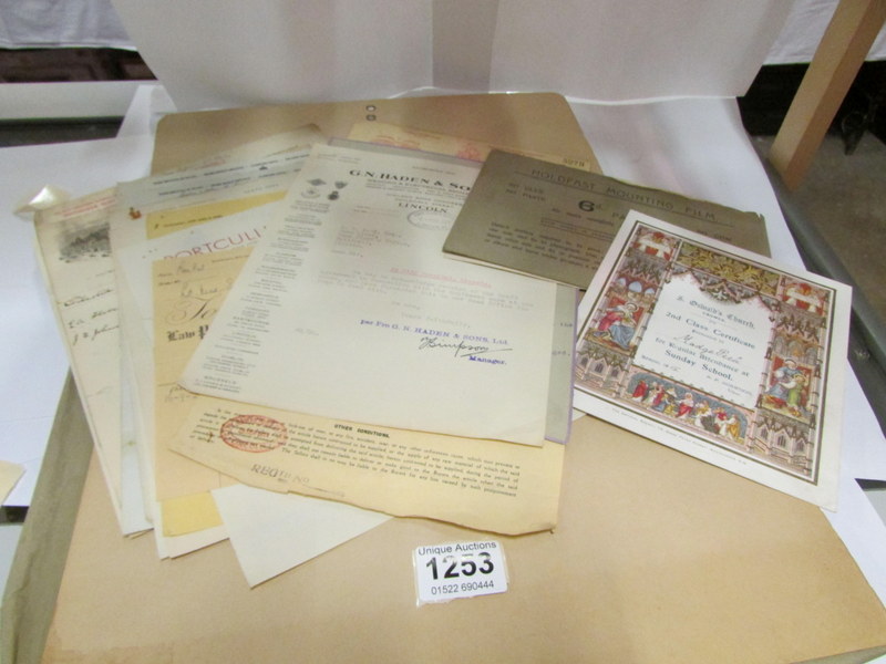 A mixed lot of ephemera including Lincol