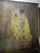 A wall hanginn of Gustav Klimt's 'The Ki