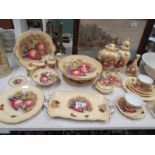 25 pieces of Aynsley fruit patterned chi