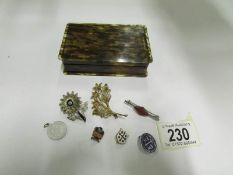 2 silver brooches, badges etc