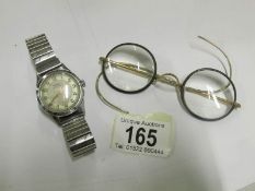 A Kered gent's wristwatch and a pair of