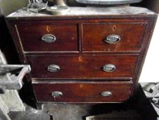 A Georgian 4 drawer chest
