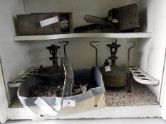 2 paraffin burners & a box of buttons et