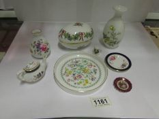 8 items of china including Wedgwood, Roy
