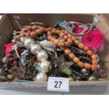 A mixed lot of costume jewellery