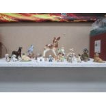 A mixed lot of animal figures including