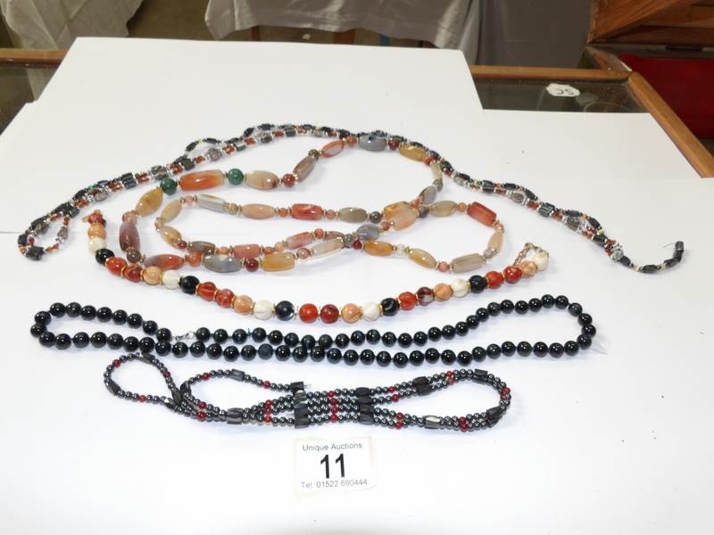 A quantity of coloured stone necklaces - Image 2 of 2