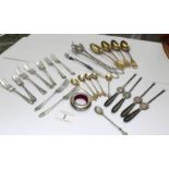 A mixed lot of plated cutlery