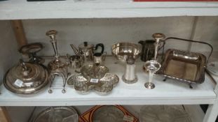 A mixed lot of silver plate
