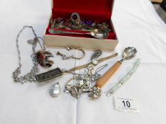 A mixed lot of jewellery including some silver