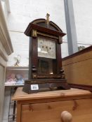 A mantel clock