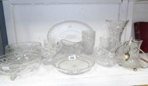 A mixed lot of glassware