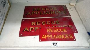 3 railway rescue appliance signs