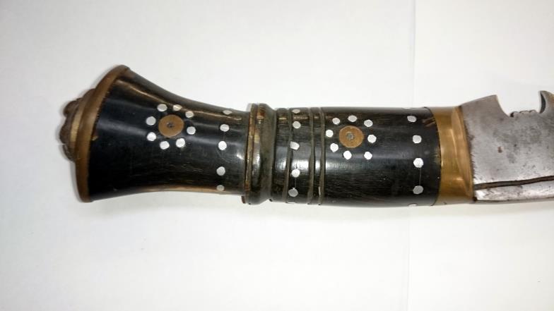 An old kukri - Image 2 of 4