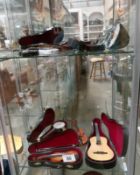 7 miniature musical instruments, music box mandolin,