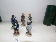 5 hunting related Robert Harrup Doggie People/Country Companions figurines