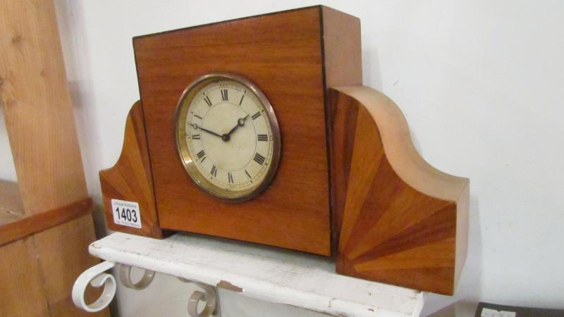 An art deco veneered mantel clock - Image 2 of 2